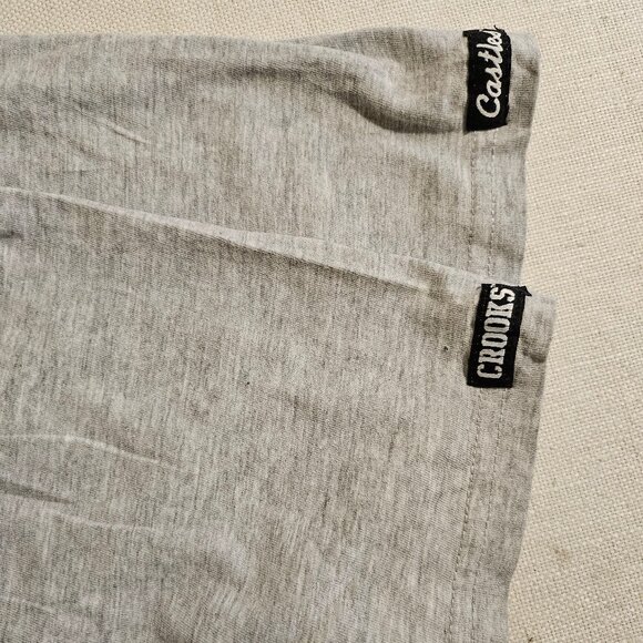 Crooks & Castles Men's Medusa Tee Shirt - Size XL - Picture 5 of 5